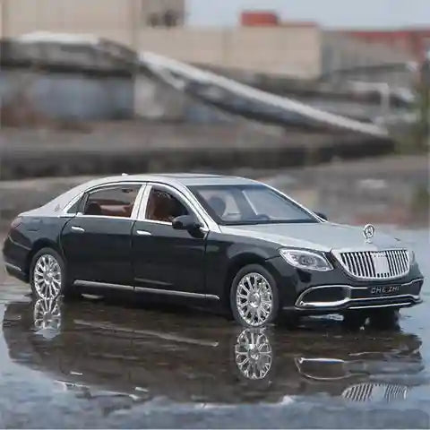 Maybach S600 Luxury Collector’s Edition | Two-Tone Burgundy & Gold | 1:24 Precision Die-Cast Model