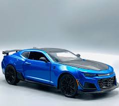 Chevrolet Camaro ZL1 Diecast Model 1:24 – Collector’s Blue Edition