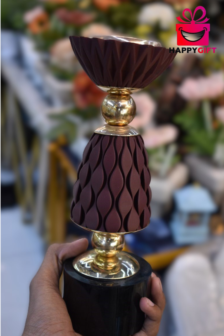 Luxury Sculptural Goblet Ornament – Burgundy & Metallic Gold Tabletop Decor