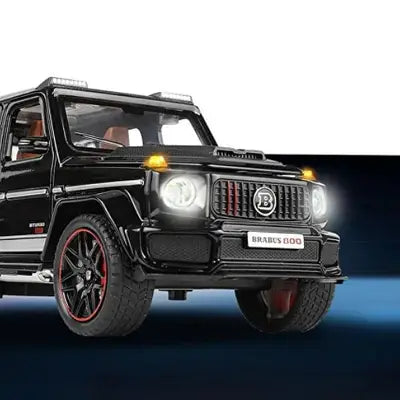 Premium Edition Off-Road SUV Collector’s Model – Showroom-Grade Metal Display Base & Precision Detailing