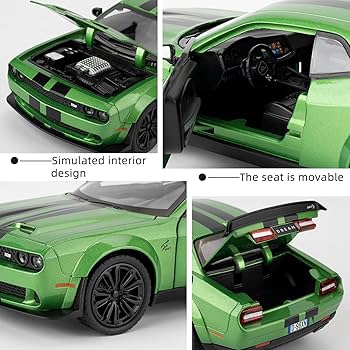 Dodge Challenger SRT Die-Cast Model Car – 1:24 Scale Green Muscle Car with Racing Stripes