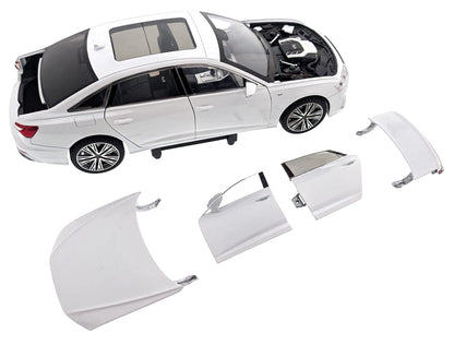 1:18 Scale Audi A6L Diecast Model Car – White
