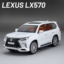 1:24 Scale Lexus LX570 Die-Cast Model Car – Premium Pull-Back Toy with Sound & Light