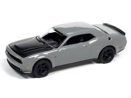 1:24 Scale Dodge Challenger Widebody Diecast Model Car