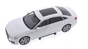 1:18 Scale Audi A6L Diecast Model Car – White