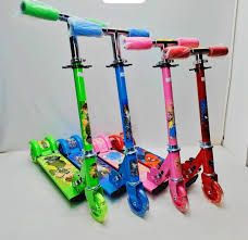 Foldable Character-Themed Kids' Kick Scooters