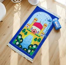 Ultimate Ramadan & Eid Gift Box for Kids - Illustrated Prayer Mat & Accessories