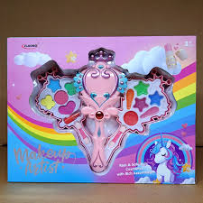 Magical Unicorn Kids' Make-Up Set in Star-Shaped Palette - Perfect Birthday Gift