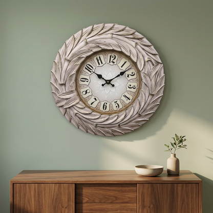 Leaf Wreath Wall Clock in Antique Silver – Happy Gift