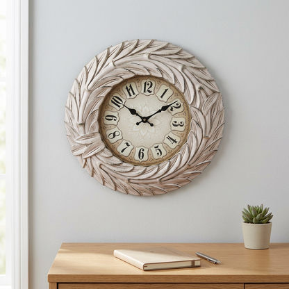 Leaf Wreath Wall Clock in Antique Silver – Happy Gift