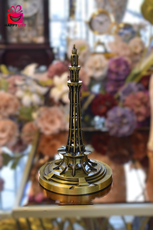 THE MINAR-E-PAKISTAN HERITAGE COLLECTION: A SYMBOL OF PRIDE AND CULTURE