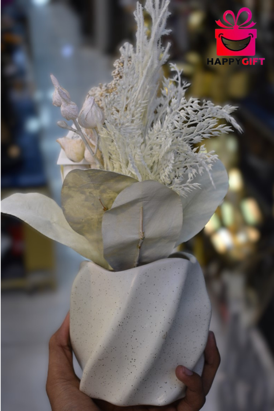 Minimalist White Speckled Twist Vase – Faux Dried Floral Pot Tabletop Decor